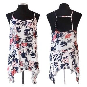 Melrose and Market Floral Asymmetrical Handkerchief Hem Tank Top – Size S‎